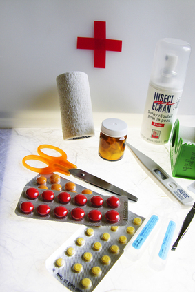 Travel Emergency Kit by imagepointfr, Despositphoto.com