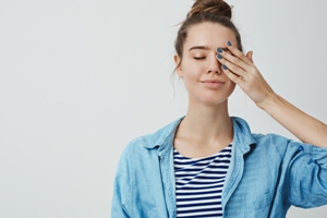 From Sun to Screens: 8 Tips to Conquer Summer Dry Eyes preview