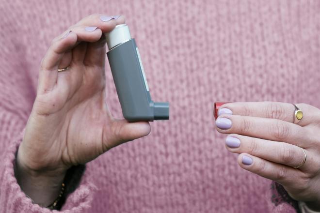 Breo Ellipta vs. Advair: Which Inhaler Is More Cost-Effective for Long-Term COPD? Photo Credit: by Cnordic Nordic, Pexels.com