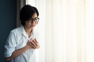 15 Health Symptoms Women Shouldn’t Ignore preview 15 Health Symptoms Women Shouldn’t Ignore preview